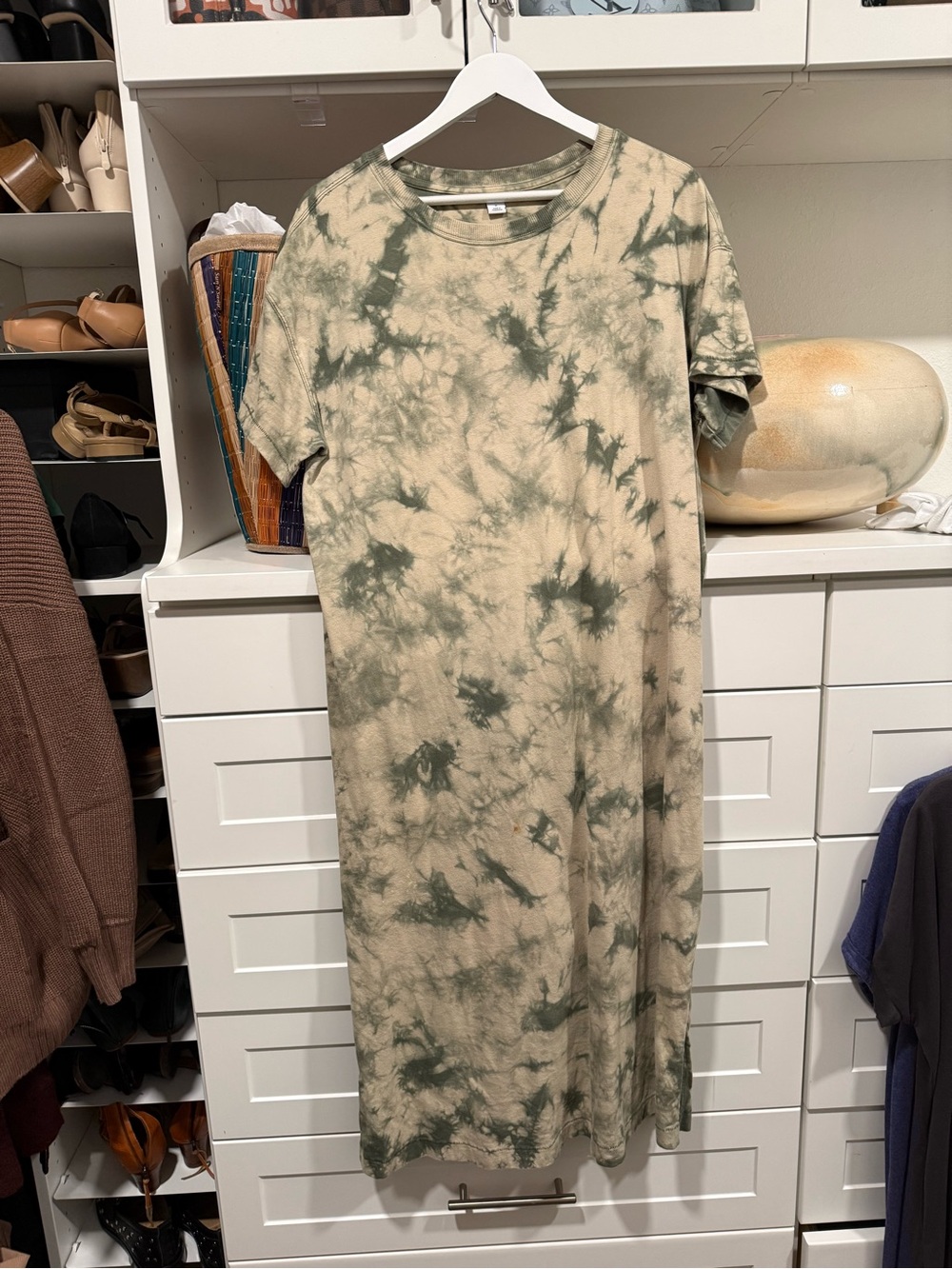 Old Navy Olive and Cream Tie-Dye Midi Dress